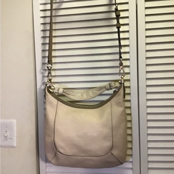 Coach Kristin Spectator Ivory Leather Hobo Bag L1020-16803 - Picture 9 of 10